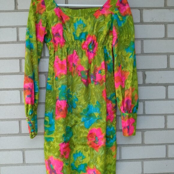 Vintage Mod Mini Dress Handmade Hawaiian Psychedelic Floral Handmade 32"B Small - Picture 2 of 12